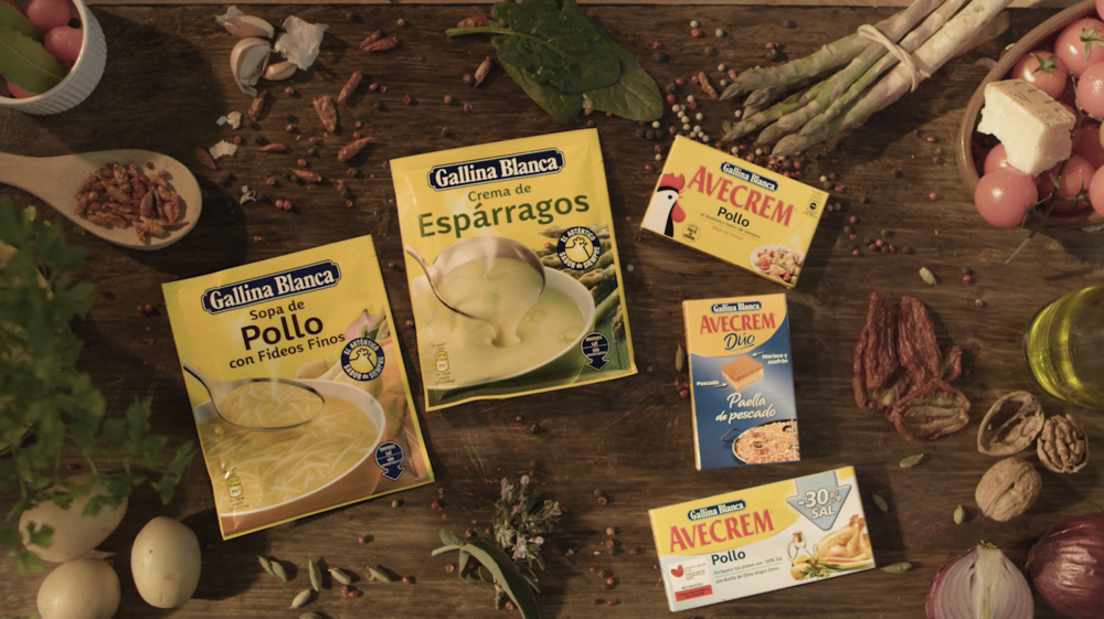 Gallina Blanca - E ka aprovuar gjyshja.png